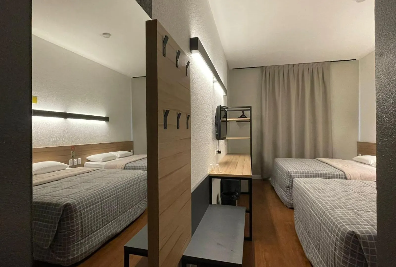 Hotel 10 Itajai/Navegantes
