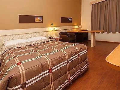 Hotel 10 Itajai/Navegantes 3*, Itajaí