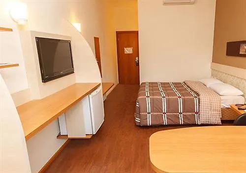 Hotel 10 Itajai/Navegantes